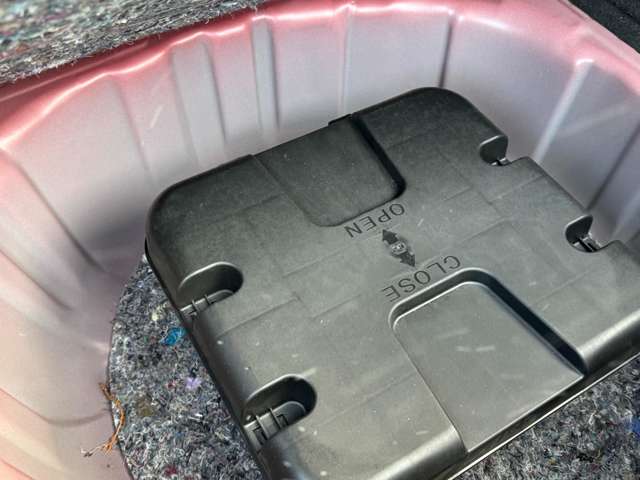 ルノー ルーテシア インテンス　テックパック R3年 (東北) 99