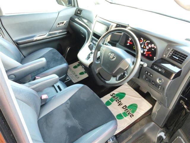 トヨタ ヴェルファイア ２．４ Ｚ ゴールデンアイズ ４ＷＤ H25年 (関東) 99