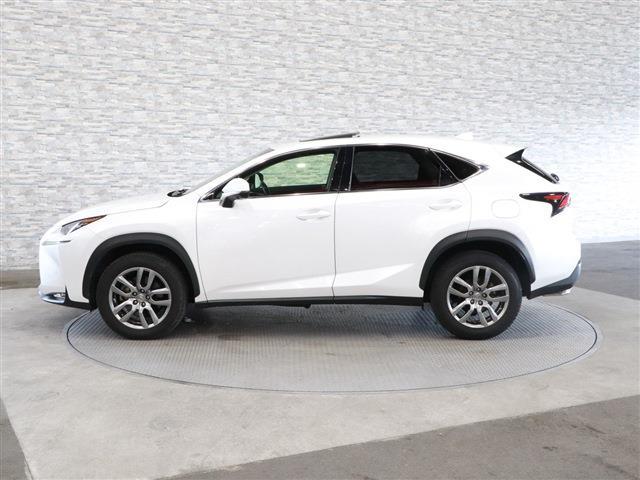 レクサス ＮＸ２００ｔ ２００Ｔ ４ＷＤ H27年 (関東) 99