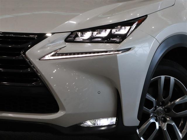 レクサス ＮＸ２００ｔ ２００Ｔ ４ＷＤ H27年 (関東) 99