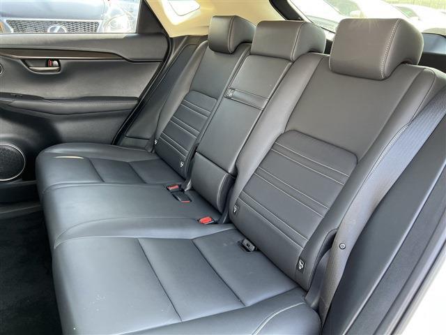 レクサス ＮＸ２００ｔ ２００Ｔ ４ＷＤ H27年 (関東) 99