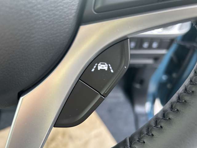 スズキ スペーシア　ギア ６６０ ギア ハイブリッド ＸＺターボ ４ＷＤ R5年 () 99