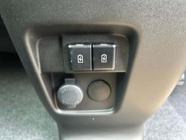 スズキ スペーシア　ギア ６６０ ギア ハイブリッド ＸＺターボ ４ＷＤ R5年 () 99