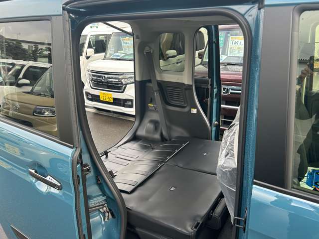 スズキ スペーシア　ギア ６６０ ギア ハイブリッド ＸＺターボ ４ＷＤ R5年 () 99