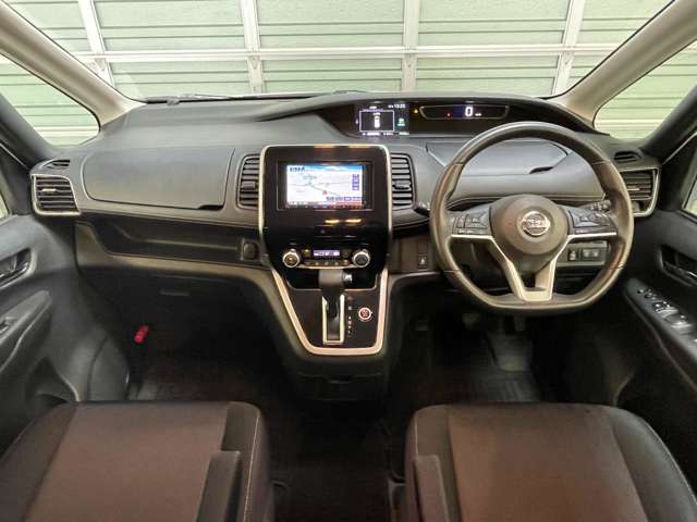 日産 セレナ ２．０ ハイウェイスター Ｖセレクション ４ＷＤ H30年 (関東) 99