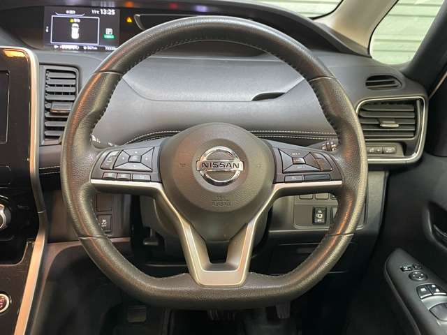 日産 セレナ ２．０ ハイウェイスター Ｖセレクション ４ＷＤ H30年 (関東) 99