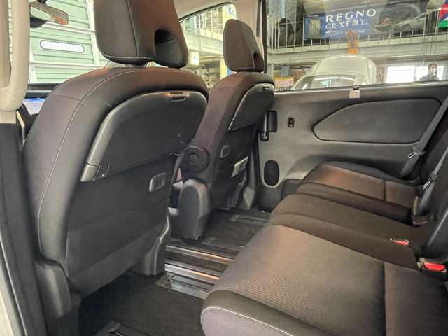 日産 セレナ ２．０ ハイウェイスター Ｖセレクション ４ＷＤ H30年 (関東) 99