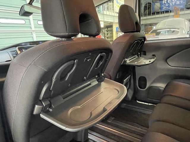 日産 セレナ ２．０ ハイウェイスター Ｖセレクション ４ＷＤ H30年 (関東) 99