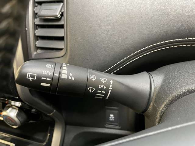 日産 セレナ ２．０ ハイウェイスター Ｖセレクション ４ＷＤ H30年 (関東) 99