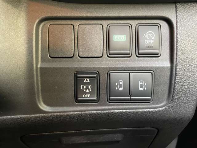 日産 セレナ ２．０ ハイウェイスター Ｖセレクション ４ＷＤ H30年 (関東) 99