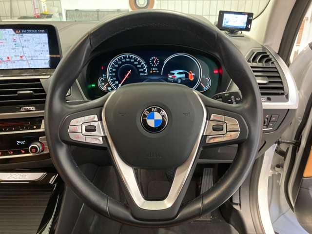 ＢＭＷ Ｘ３ Ｘドライブ２０Ｄ Ｘライン ディーゼルターボ ４ＷＤ R1年 (近畿) 99