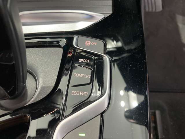 ＢＭＷ Ｘ３ Ｘドライブ２０Ｄ Ｘライン ディーゼルターボ ４ＷＤ R1年 (近畿) 99