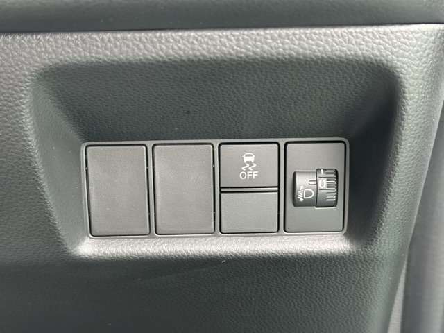 ホンダ フィット　ハイブリッド １．５ Ｅ：ＨＥＶ ホーム R5年 (東海) 99