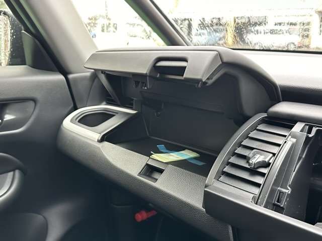 ホンダ フィット　ハイブリッド １．５ Ｅ：ＨＥＶ ホーム R5年 (東海) 99