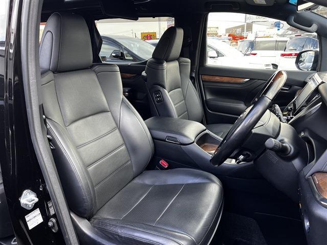 トヨタ ヴェルファイア ３．５ エグゼクティブラウンジ H29年 (関東) 99