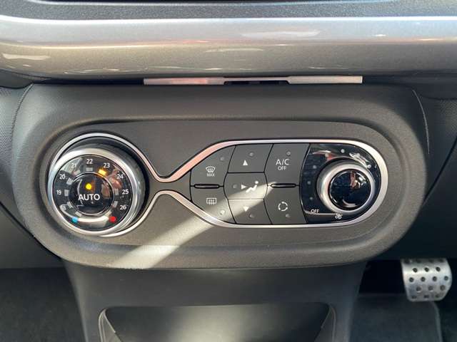 ルノー トゥインゴ ＧＴ R1年 (東北) 99