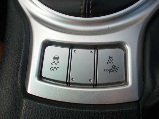 トヨタ ８６ ２．０ ＧＴ リミテッド ハイパフォーマンス パッケージ H29年 (東北) 99