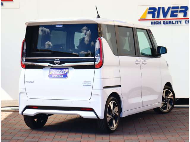 日産 ルークス ６６０ ハイウェイスターＧターボ プロパイロット エディション R5年 (関東) 99