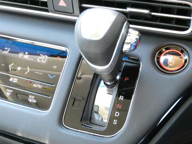 ホンダ オデッセイ　ハイブリッド ２．０ Ｅ：ＨＥＶ アブソルート ＥＸ R2年 (関東) 99