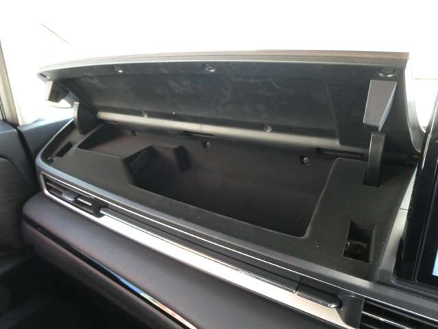 ホンダ オデッセイ　ハイブリッド ２．０ Ｅ：ＨＥＶ アブソルート ＥＸ R2年 (関東) 99