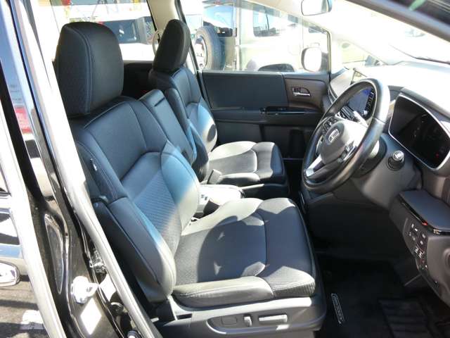 ホンダ オデッセイ　ハイブリッド ２．０ Ｅ：ＨＥＶ アブソルート ＥＸ R2年 (関東) 99