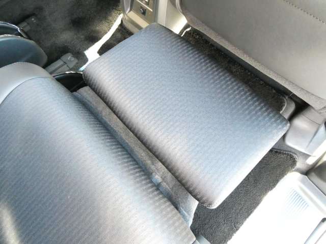 ホンダ オデッセイ　ハイブリッド ２．０ Ｅ：ＨＥＶ アブソルート ＥＸ R2年 (関東) 99