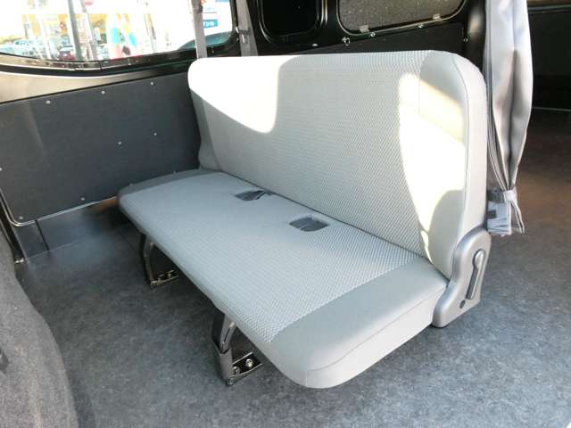 日産 ＮＶ３５０キャラバン ２．５ ＤＸ スーパーロングボディ ワイド ハイルーフ R2年 (関東) 99