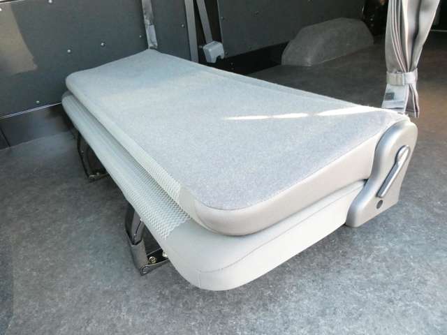 日産 ＮＶ３５０キャラバン ２．５ ＤＸ スーパーロングボディ ワイド ハイルーフ R2年 (関東) 99