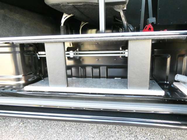 日産 ＮＶ３５０キャラバン ２．５ ＤＸ スーパーロングボディ ワイド ハイルーフ R2年 (関東) 99