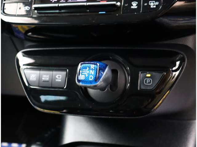 トヨタ プリウス １．８ Ａ プレミアム R3年 (関東) 99