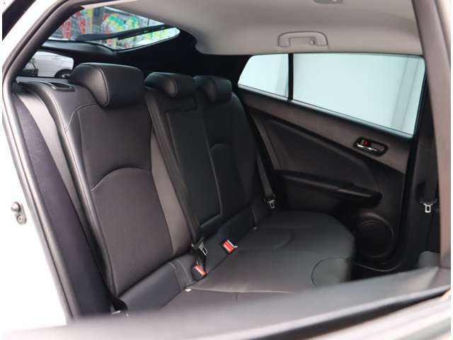 トヨタ プリウス １．８ Ａ プレミアム R3年 (関東) 99