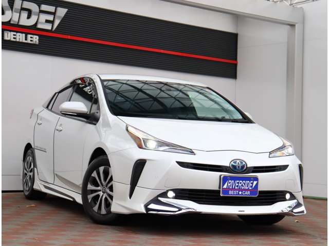 トヨタ プリウス １．８ Ａ プレミアム R3年 (関東) 99