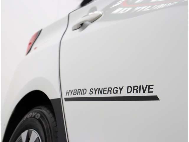 トヨタ プリウス １．８ Ａ プレミアム R3年 (関東) 99