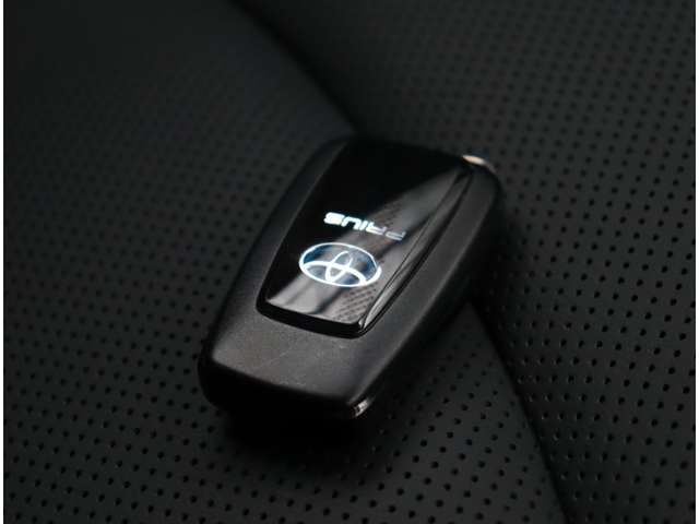 トヨタ プリウス １．８ Ａ プレミアム R3年 (関東) 99