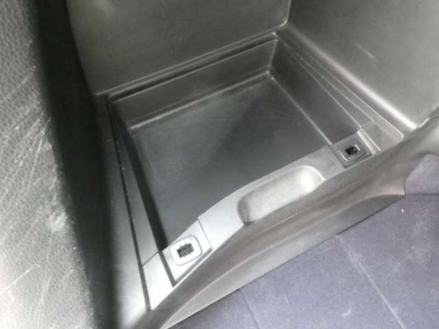 ホンダ オデッセイ ２．４ アブソルート H21年 (関東) 99