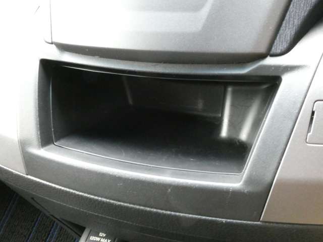 ホンダ オデッセイ ２．４ アブソルート H21年 (関東) 99