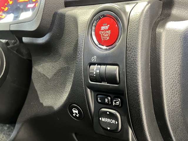 スバル インプレッサ ２．０ ＷＲＸ ４ＷＤ H25年 (関東) 99