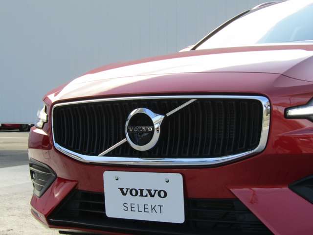 ボルボ Ｖ６０ Ｂ４　モメンタム R3年 (関東) 99