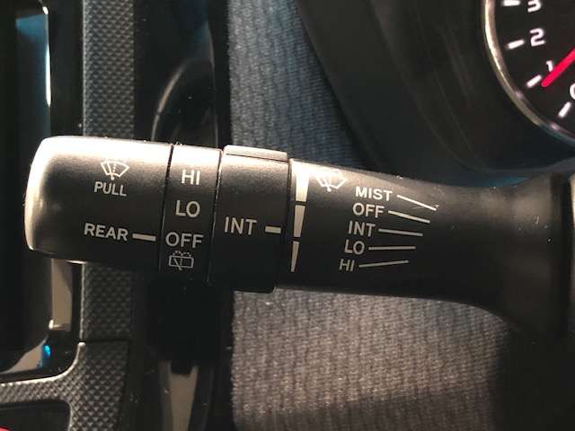 トヨタ カローラアクシオ １．５ Ｇ ４ＷＤ H26年 (北海道) 99