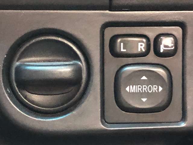 トヨタ カローラアクシオ １．５ Ｇ ４ＷＤ H26年 (北海道) 99