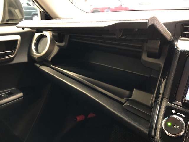 トヨタ カローラアクシオ １．５ Ｇ ４ＷＤ H26年 (北海道) 99