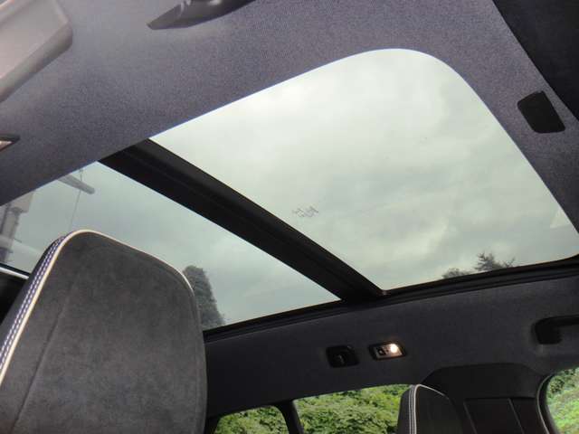 ボルボ ＸＣ４０ Ｔ５ ＡＷＤ Ｒデザイン ４ＷＤ R1年 (東北) 99