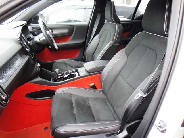 ボルボ ＸＣ４０ Ｔ５ ＡＷＤ Ｒデザイン ４ＷＤ R1年 (東北) 99