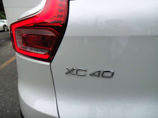 ボルボ ＸＣ４０ Ｔ５ ＡＷＤ Ｒデザイン ４ＷＤ R1年 (東北) 99