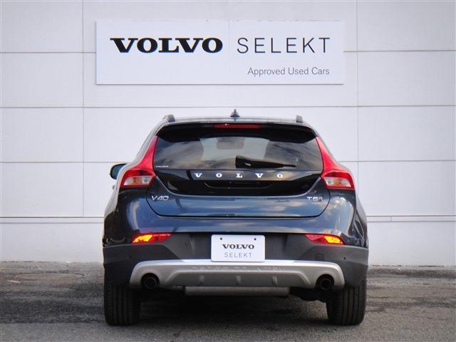 ボルボ Ｖ４０クロスカントリー Ｔ５ ＡＷＤ モメンタム ４ＷＤ H28年 (東北) 99