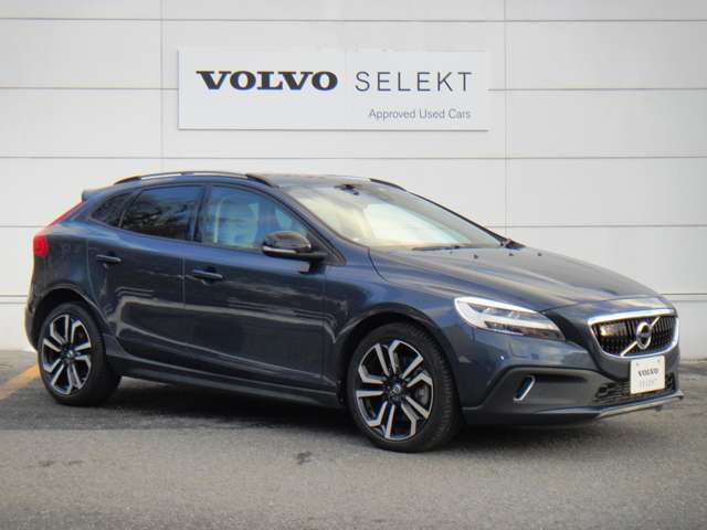 ボルボ Ｖ４０クロスカントリー Ｔ５ ＡＷＤ モメンタム ４ＷＤ H28年 (東北) 99