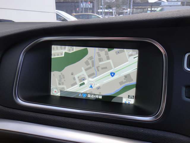 ボルボ Ｖ４０クロスカントリー Ｔ５ ＡＷＤ モメンタム ４ＷＤ H28年 (東北) 99