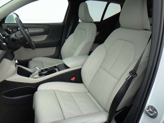 ボルボ ＸＣ４０ アルティメット Ｂ４ ＡＷＤ ４ＷＤ R5年 (東北) 99