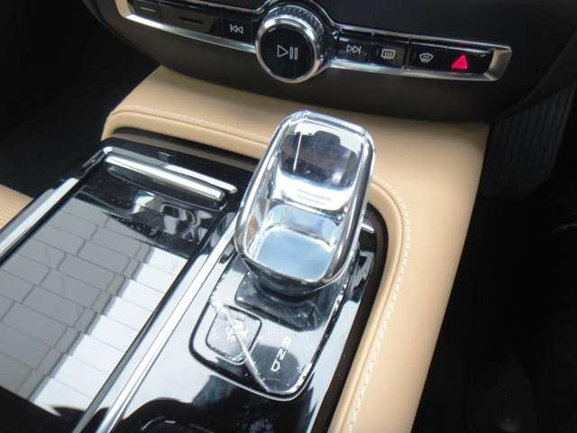 ボルボ Ｖ６０ リチャージ アルティメット Ｔ６ ＡＷＤ プラグイン ハイブリッド ４ＷＤ R5年 (東北) 99