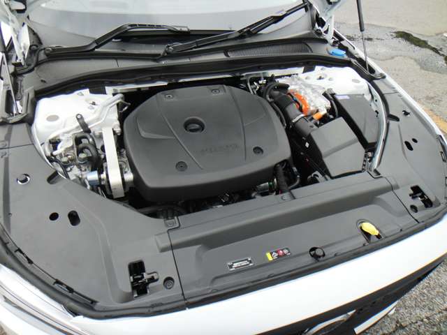 ボルボ Ｓ９０ リチャージ アルティメット Ｔ８ ＡＷＤ プラグイン ハイブリッド ４ＷＤ R5年 (東北) 99